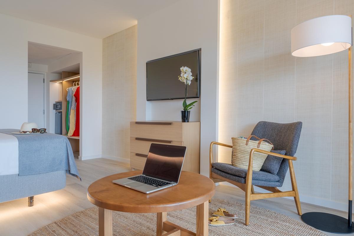 Pestana Blue Alvor Beach Exterior foto A room at the hotel