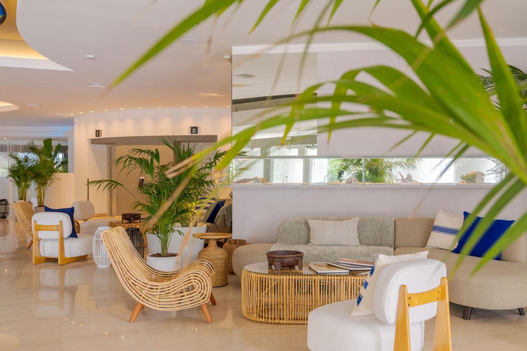 Pestana Blue Alvor Beach Exterior foto Lobby